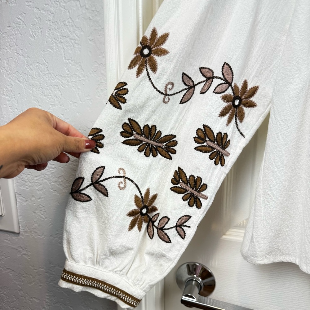 NWT Anthropologie RD & Koko White Embroidered Puff Sleeve Tie Closure Jacket M - Picture 8 of 11